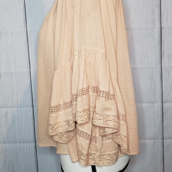 💛Zara💛 Bell Sleeve Champagne Shirt - Picture 2 of 6